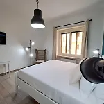 Ajana By Accomodo Nocleg ze śniadaniem Cagliari
