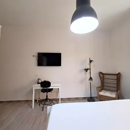 Bed & Breakfast Ajana By Accomodo 2*